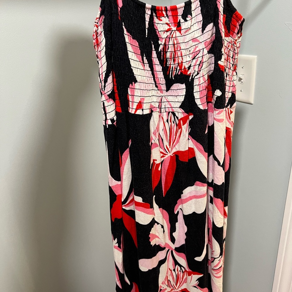 Women’s maternity maxi dress